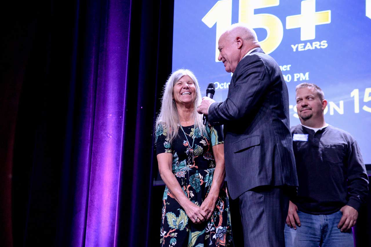 Prime drivers who have given 15 plus years of service to Prime are honored at the 10-year dinner.